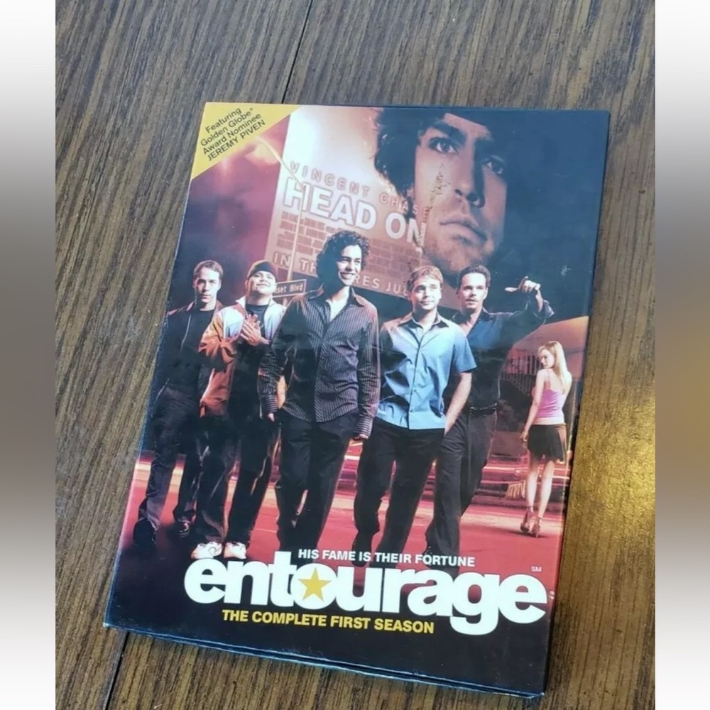 Entourage: Season 1 DVD Preowned Very Good Condition